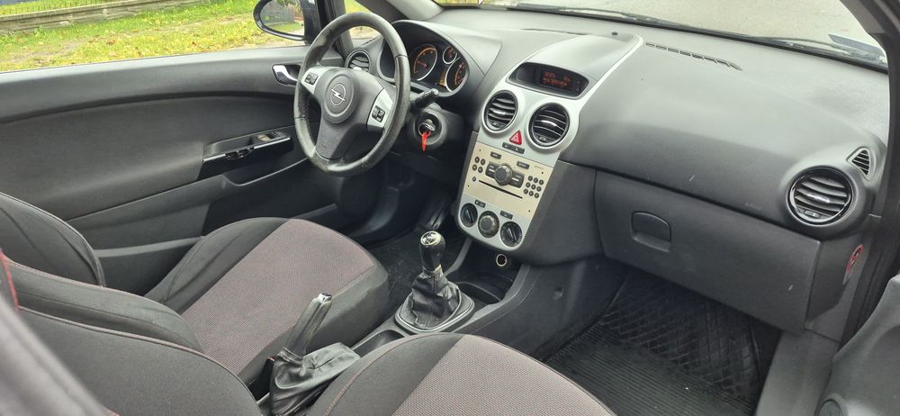 Opel corsa d 1.3cdti
