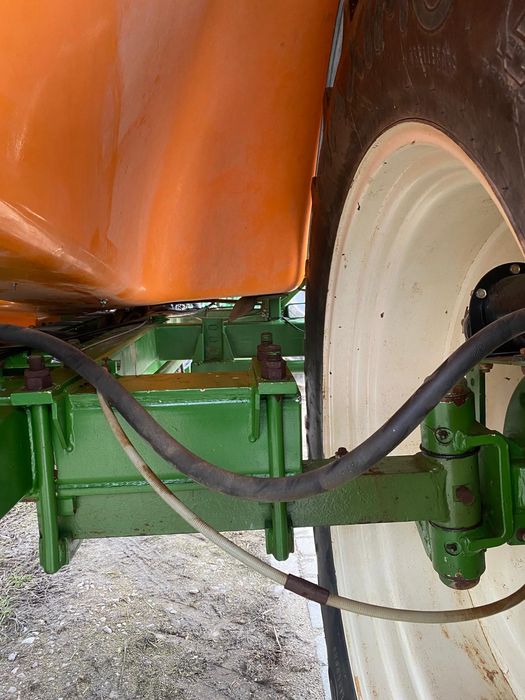 Opryskiwacz Amazone BBG S 330 Nova