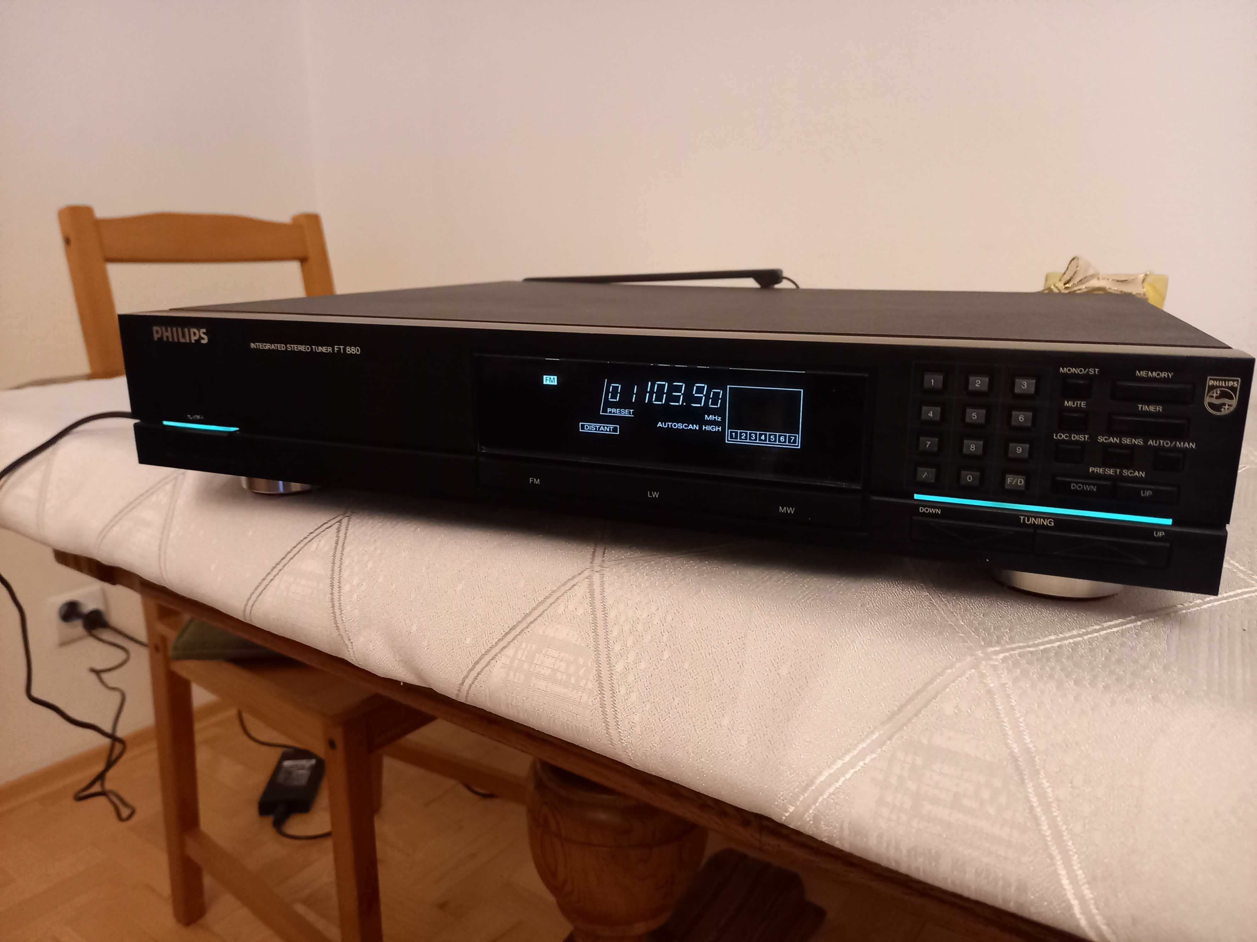 Tuner stereo PHILIPS FT880
