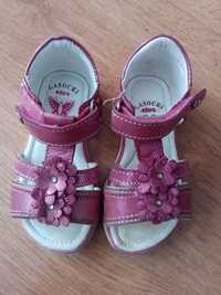 Sandały dla dziewczynki Lasocki