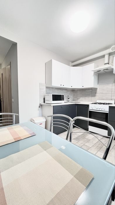 Здам 1 к кв метро Нивки, Берестейська, Сирець, Посольство США