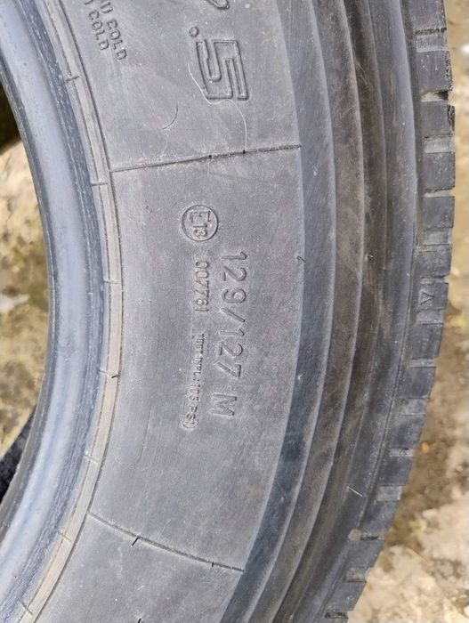 Продам колесо шина резина 225/75 R 17.5