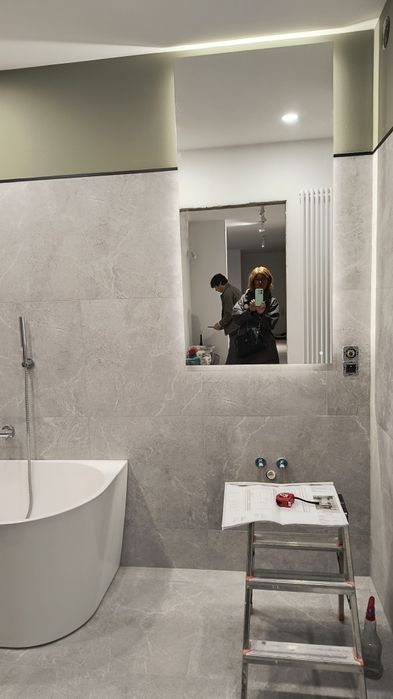 Nowe lustro łazienkowe Alfaram Agis z podświetleniem LED 70/140 cm