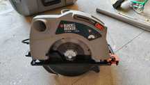 Piła tarczowa Black Decker + walizka