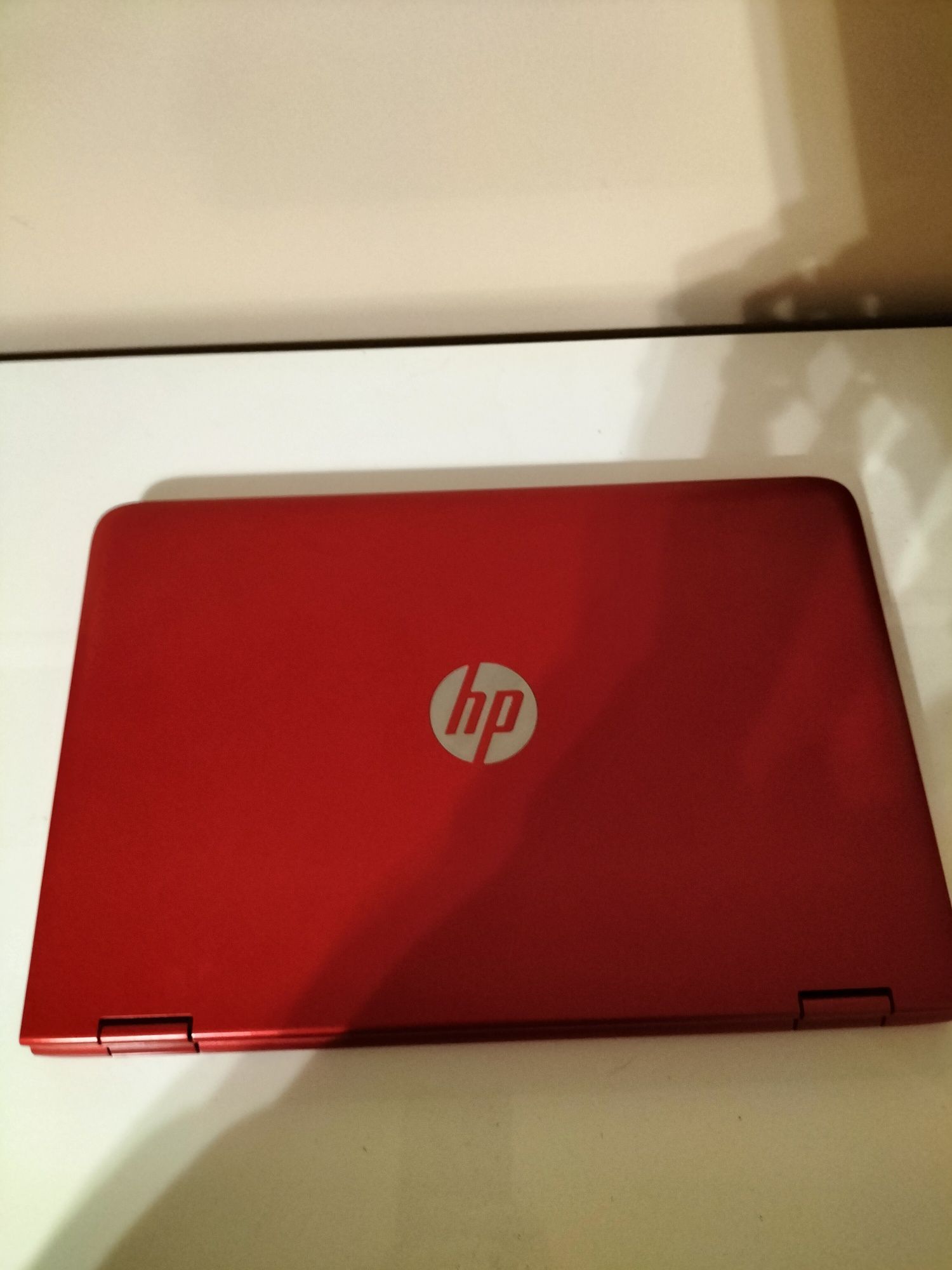 Laptop HP uszkodzony