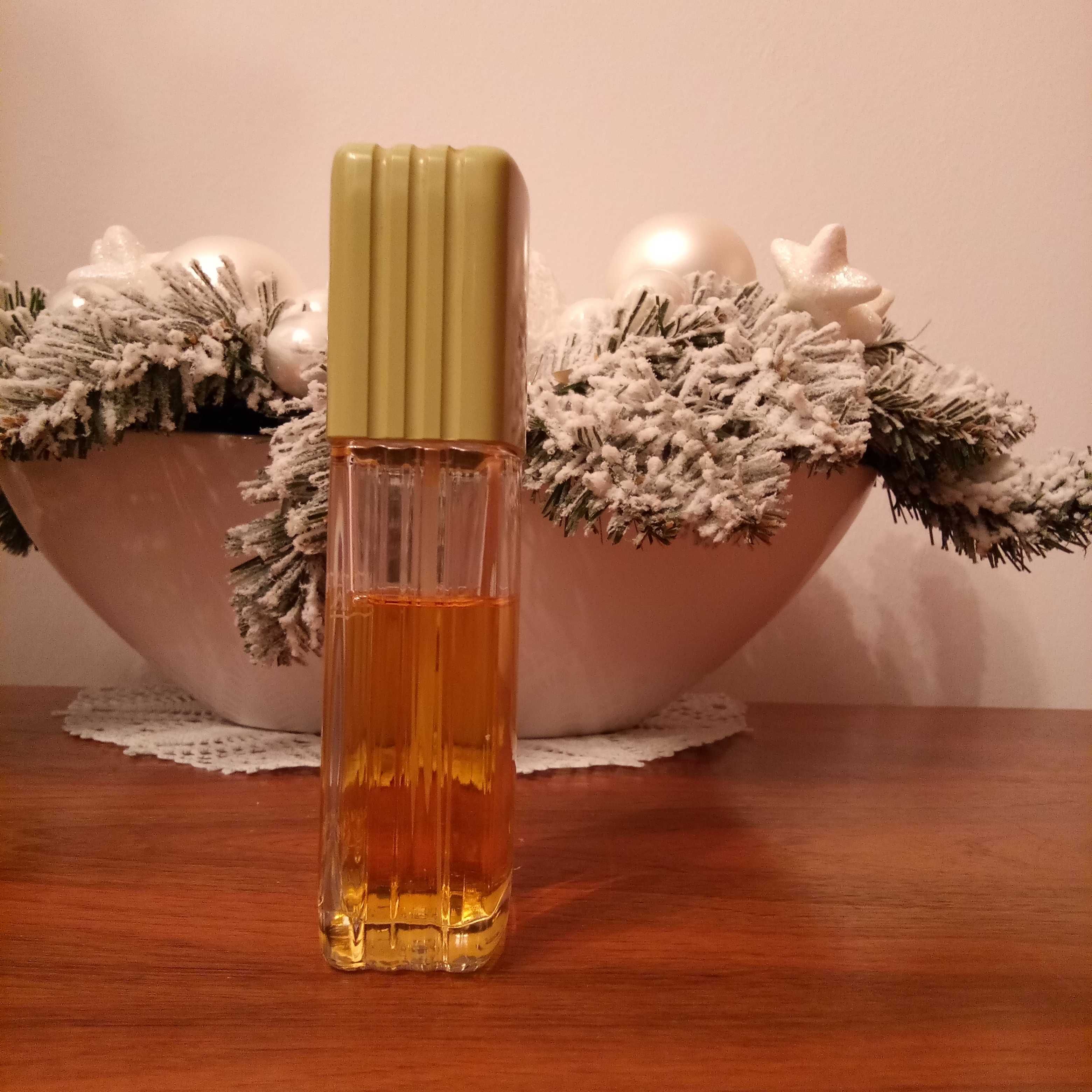 12. Perfumy Alliage - Estee Lauder