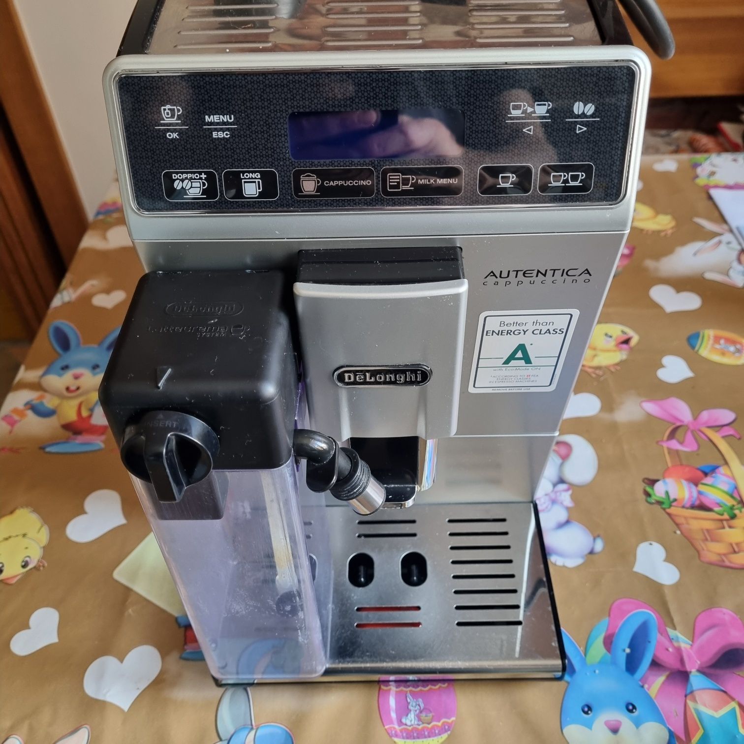 Ekspres do kawy DeLonghi Autentica