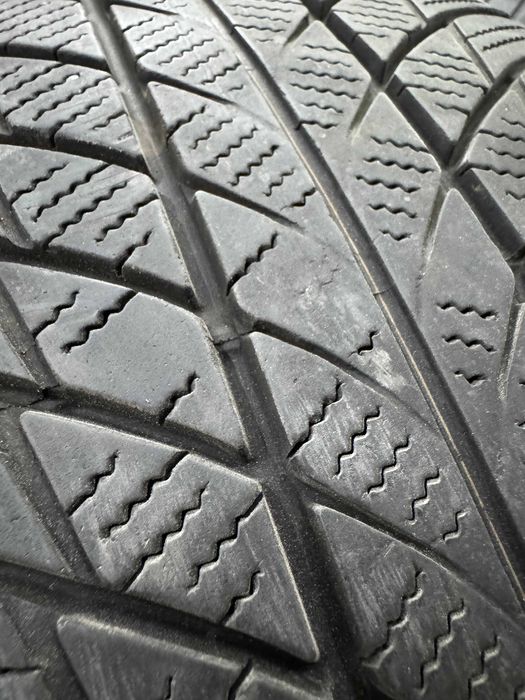 4x Opona Bridgestone Blizzak LM 001 225/60 R18 104H