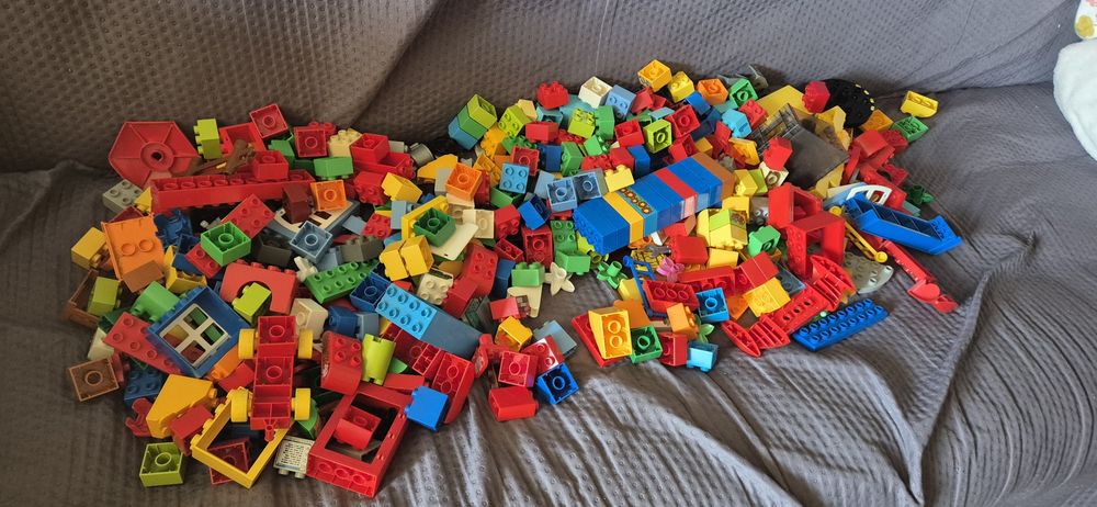 Giga zestaw klocków LEGO DUPLO