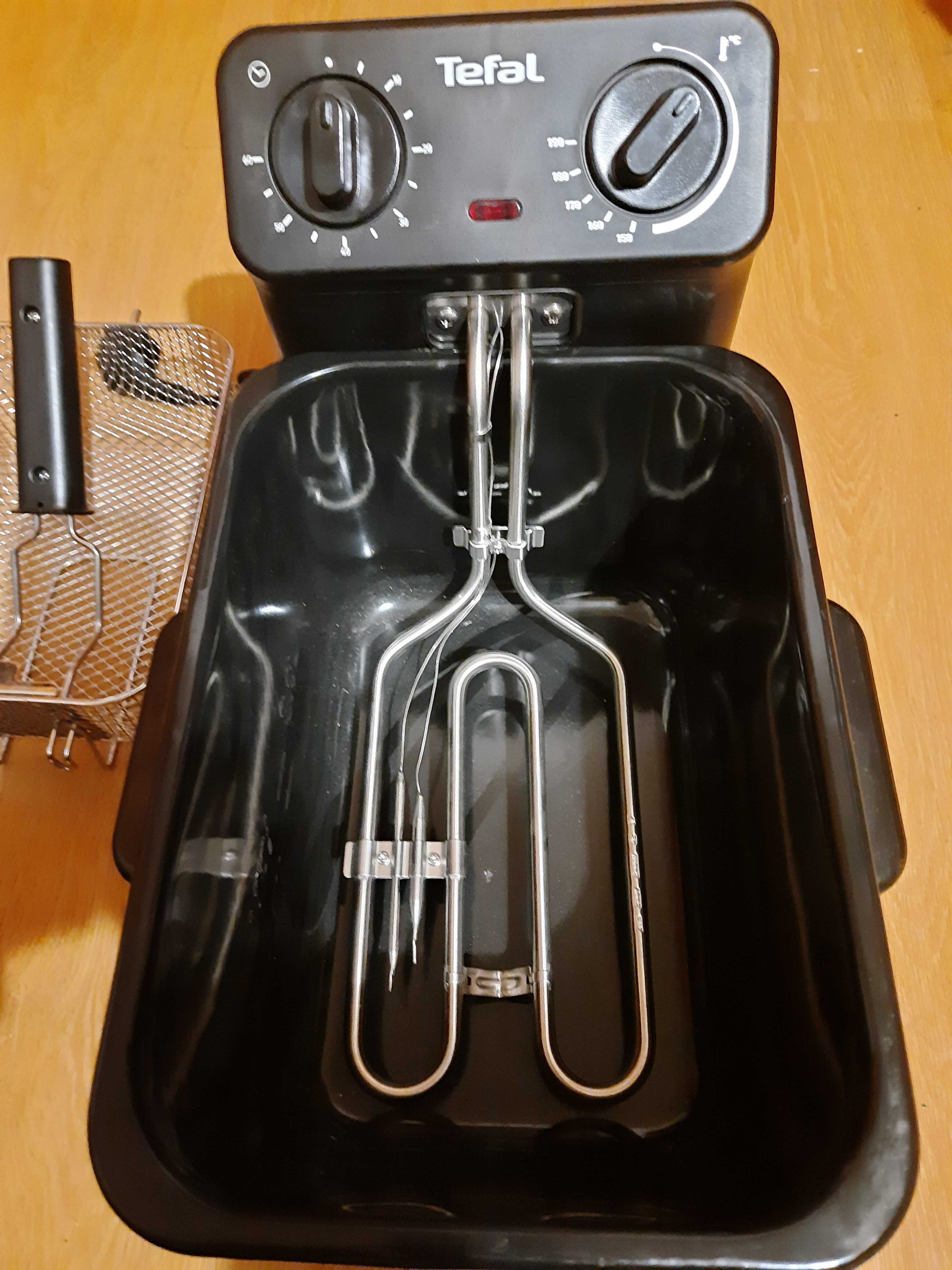 Електрична фритюрниця TEFAL