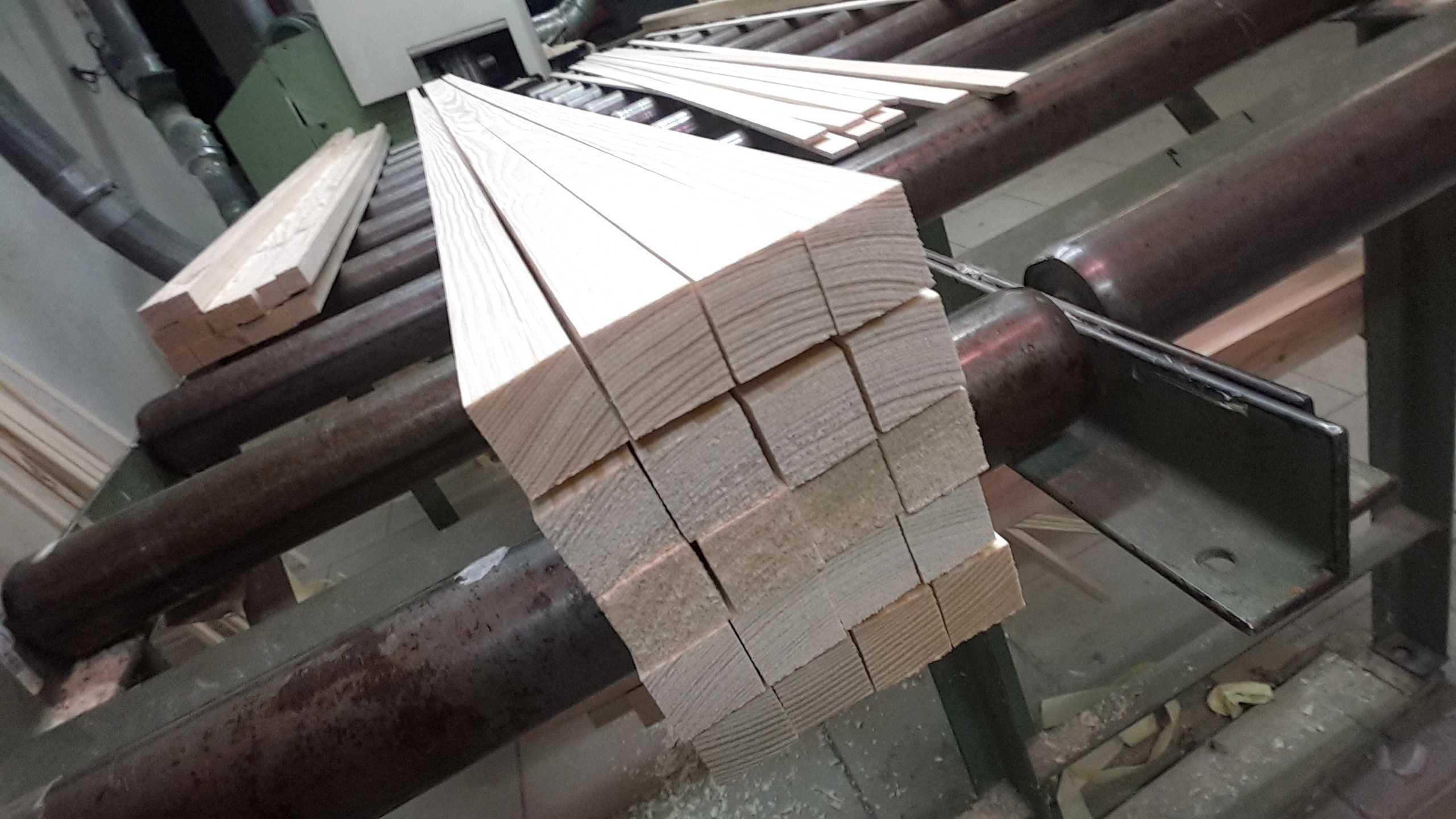 Kantówka 20x20 mm drewniana strugana heblowana listwa