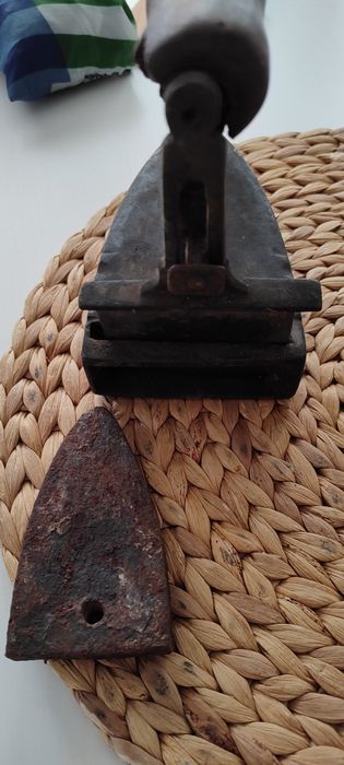 Stare żelazko z duszą antyk vintage