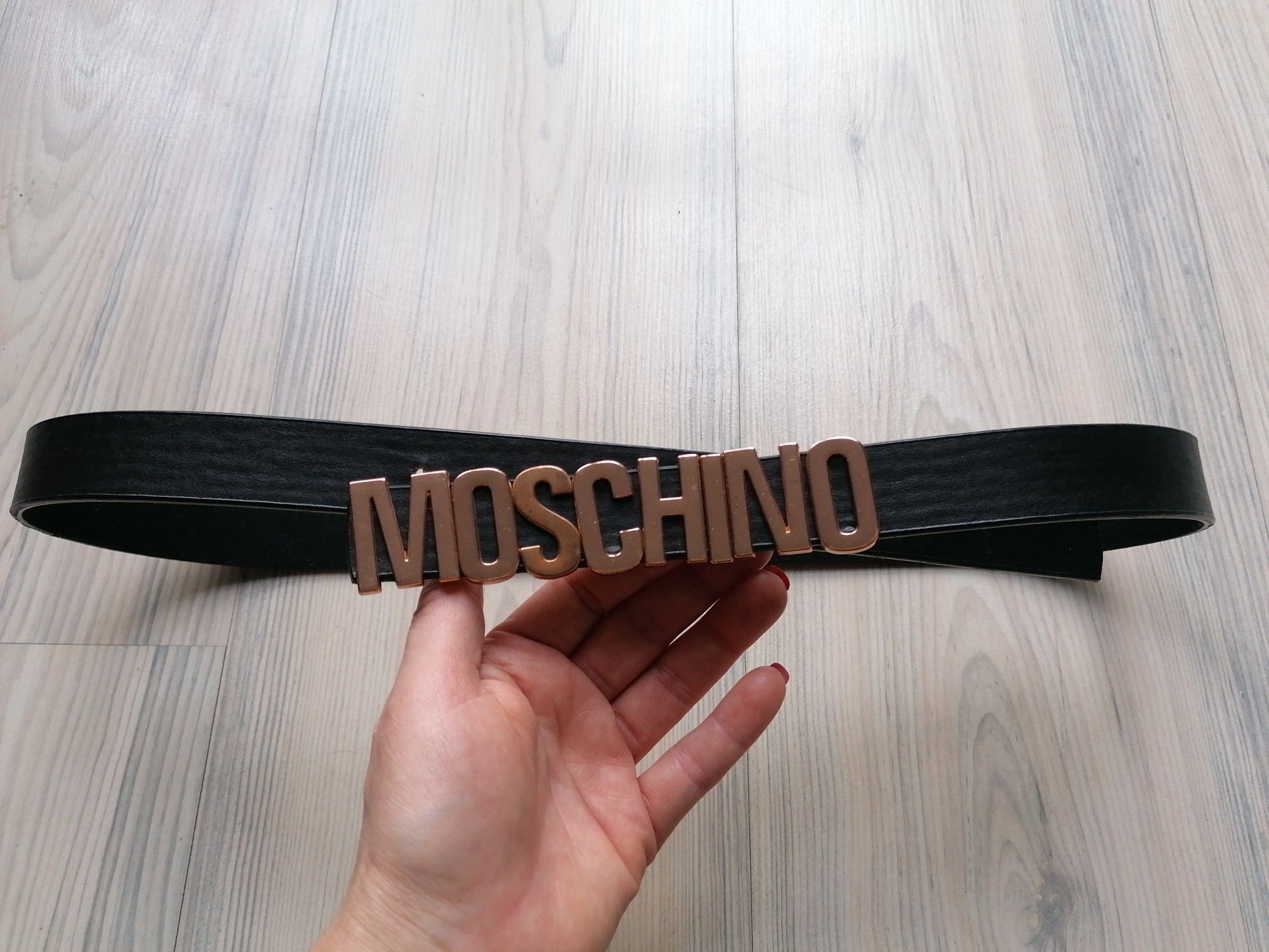 Pasek moschino