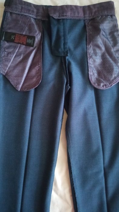 Костюм шкільний, 8-9 років RJR. JO зріст 128.HN ROCHA