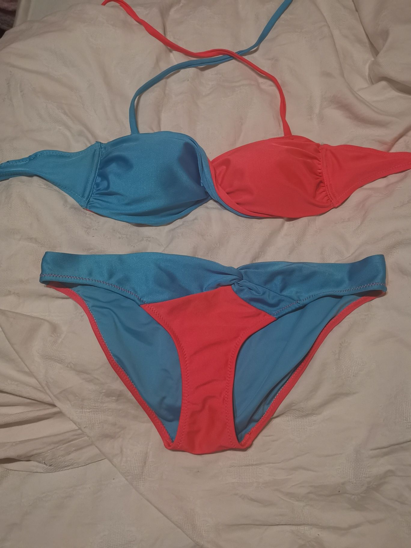 Fajny kastium kąpielowy bikini dwuczęściowy neonowy