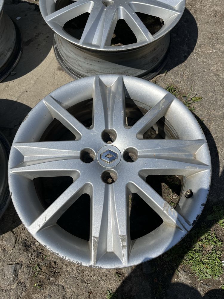 Литі диски R17 Renault Megane