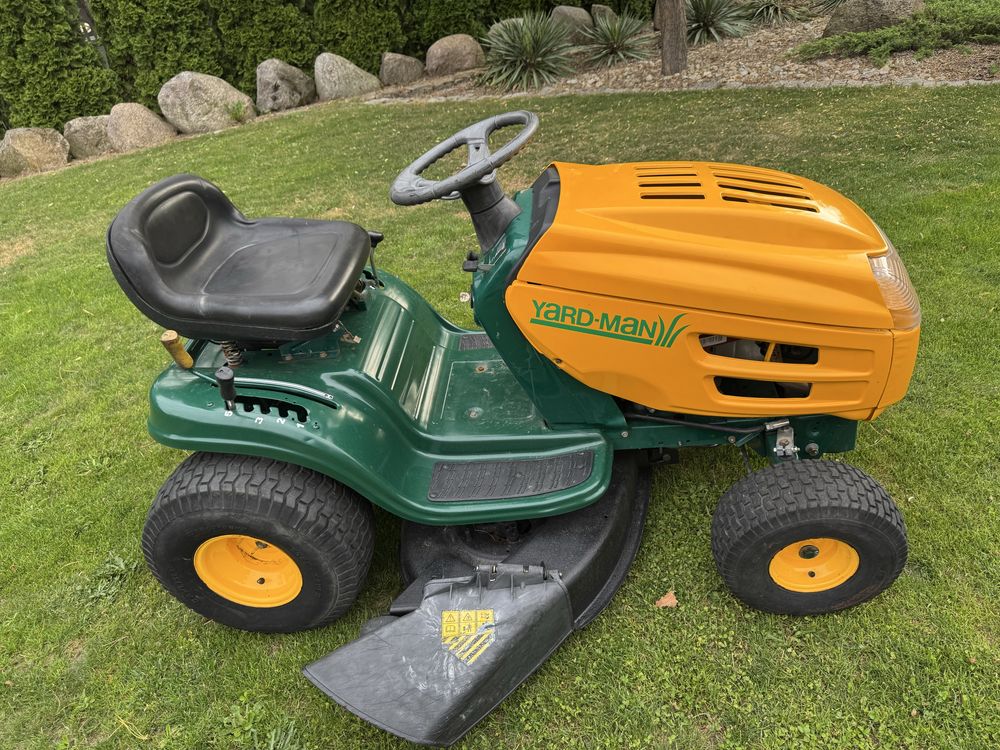 Traktorek YardMan 12,5 konia