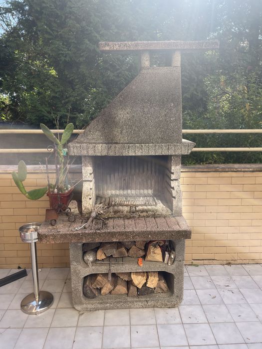Churrasqueira em pedra
