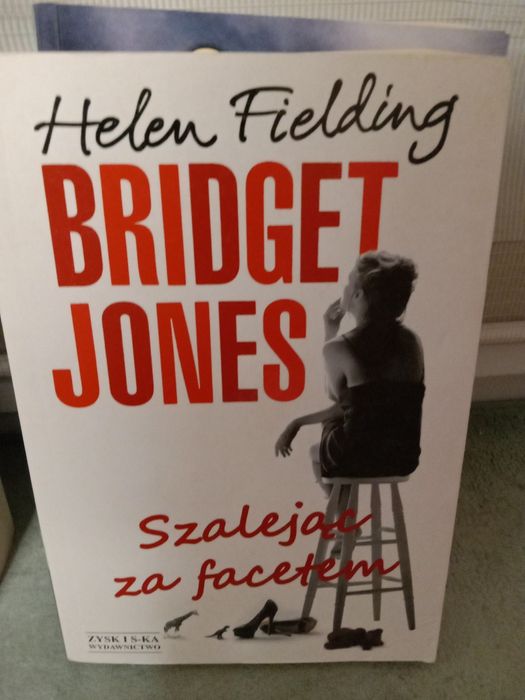 Szalejąc za facetem , Helen Fielding.
