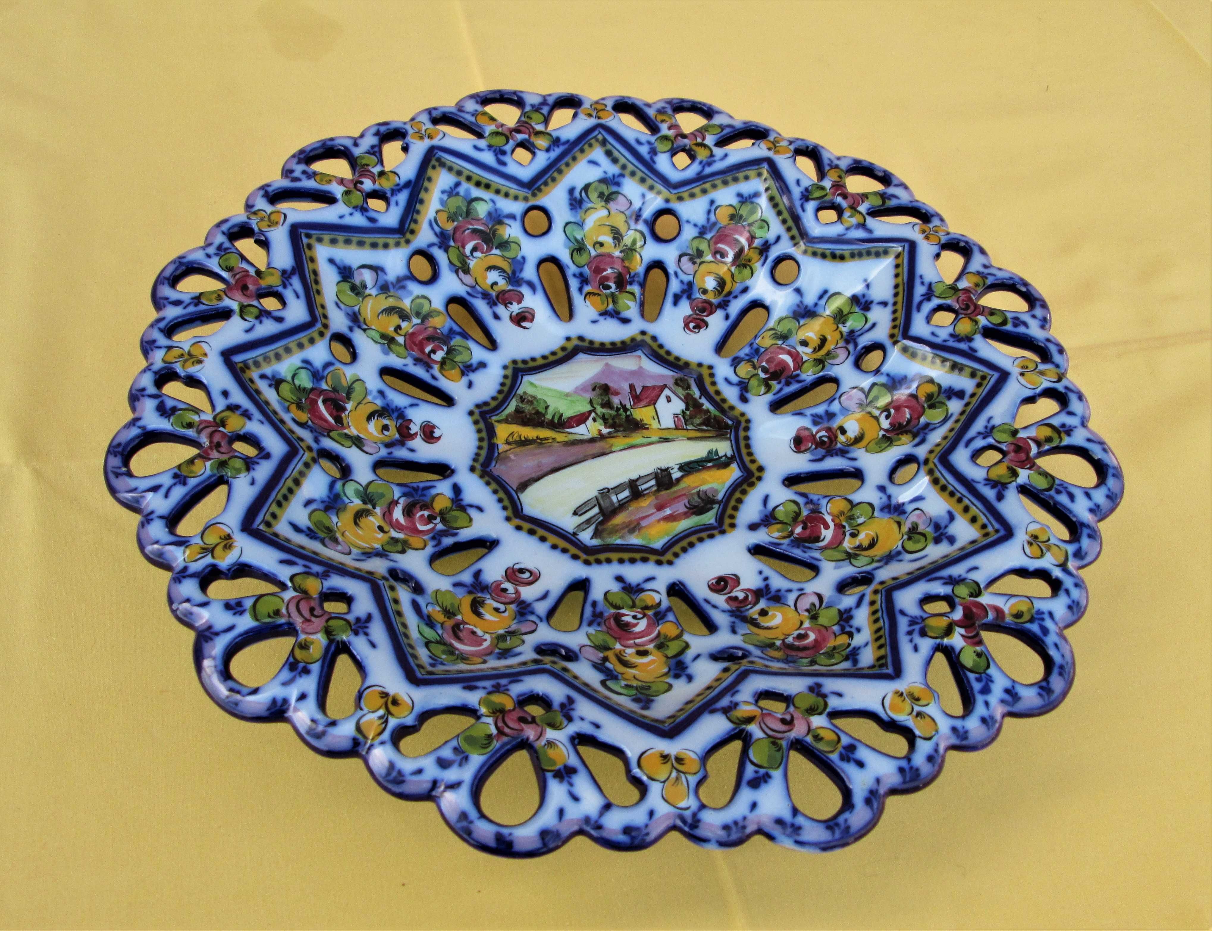 Antigo Grande Prato Decorativo em Faiança de ALCOBAÇA, EPL anos 50