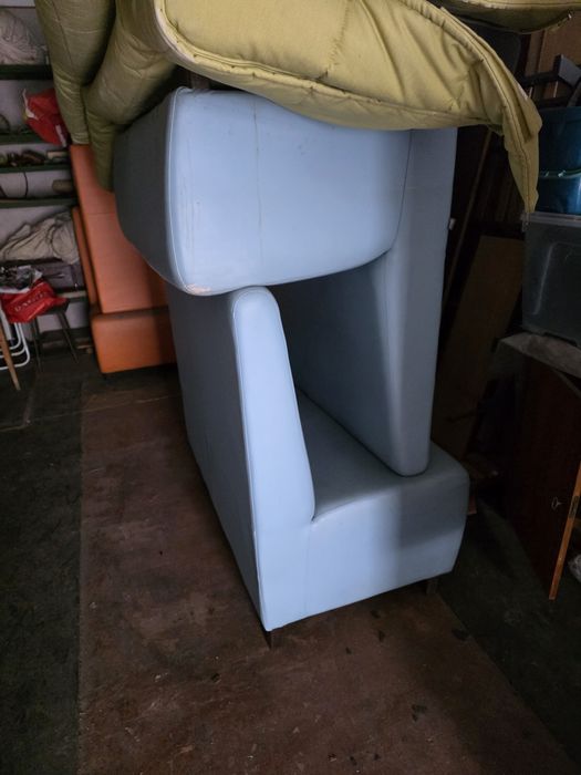 Дивани офисні для кафе баров дома