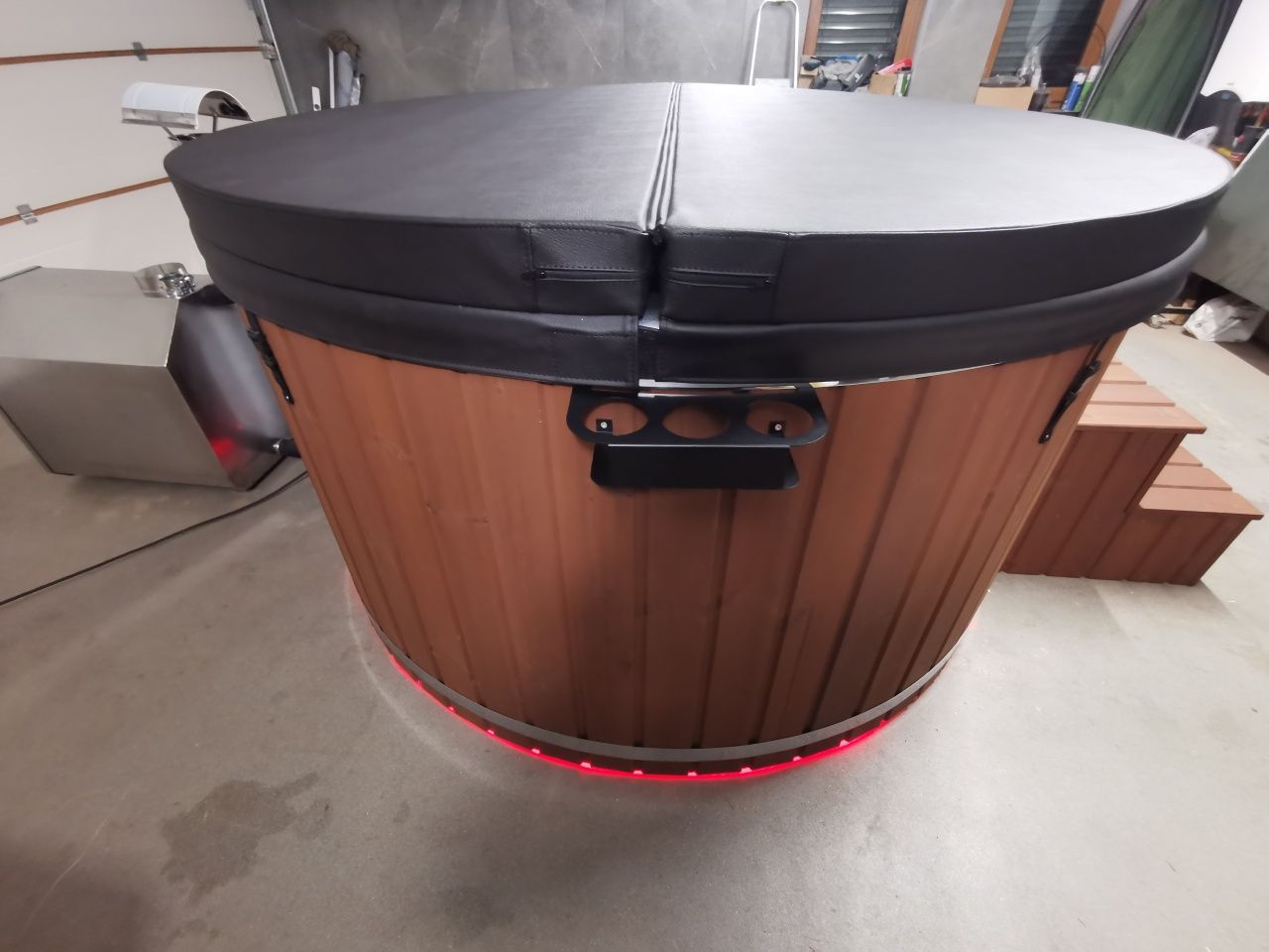Balia ogrodowa Bania Jacuzzi