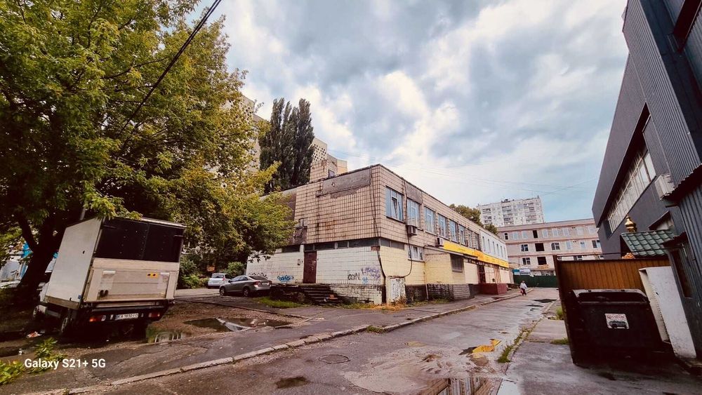 Продам нежилое помещение 117 кв.м на ул.Якуба Коласа 8 Б