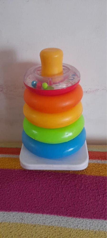 Brinquedos de bebe como novos