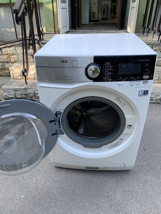 Пральна машина з компресорною сушкою AEG 10/6 кг