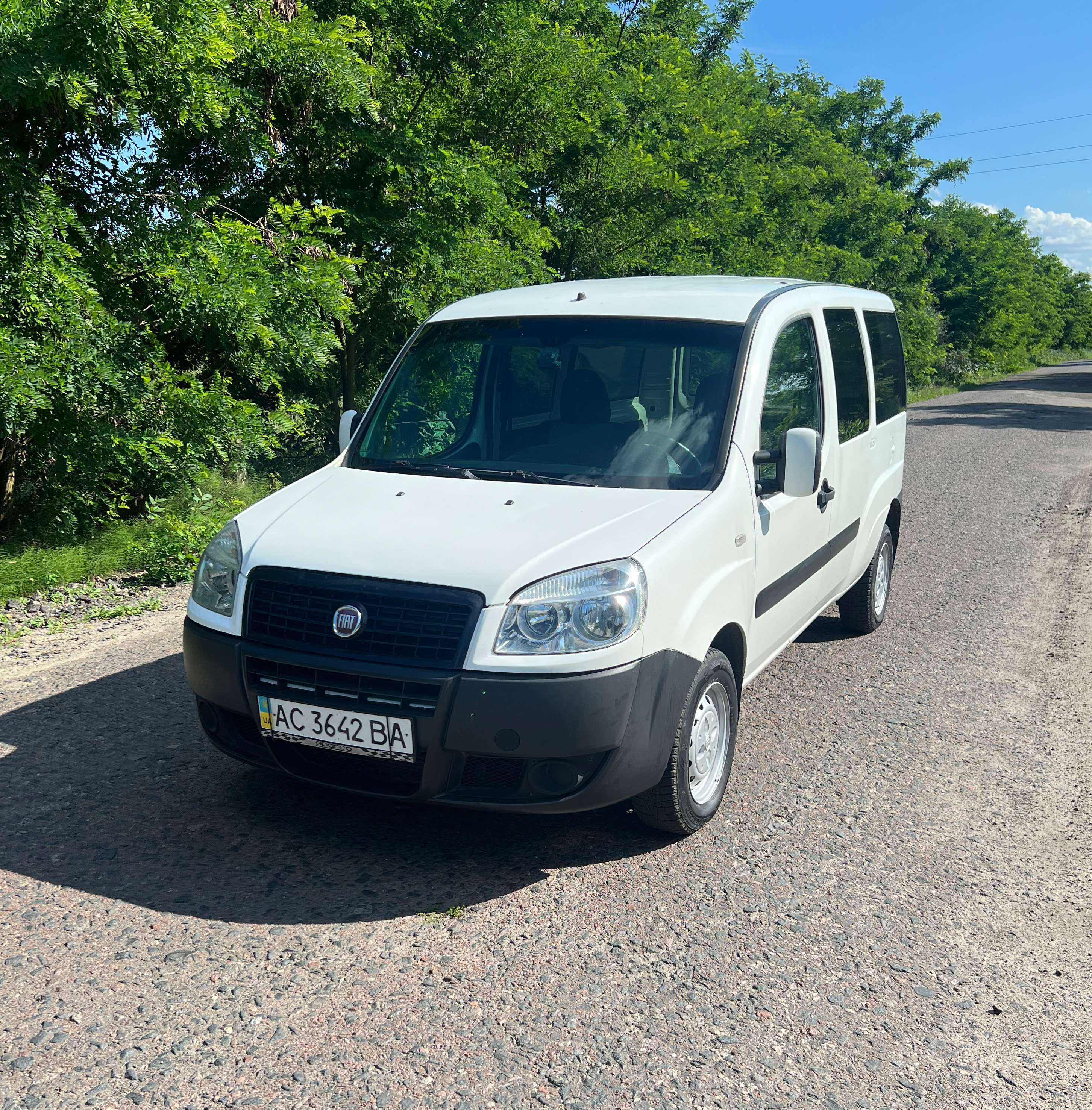 FIAT DOBLO 1.9 Multijet  | Maxi Base | 2010 рік | 7 місць |