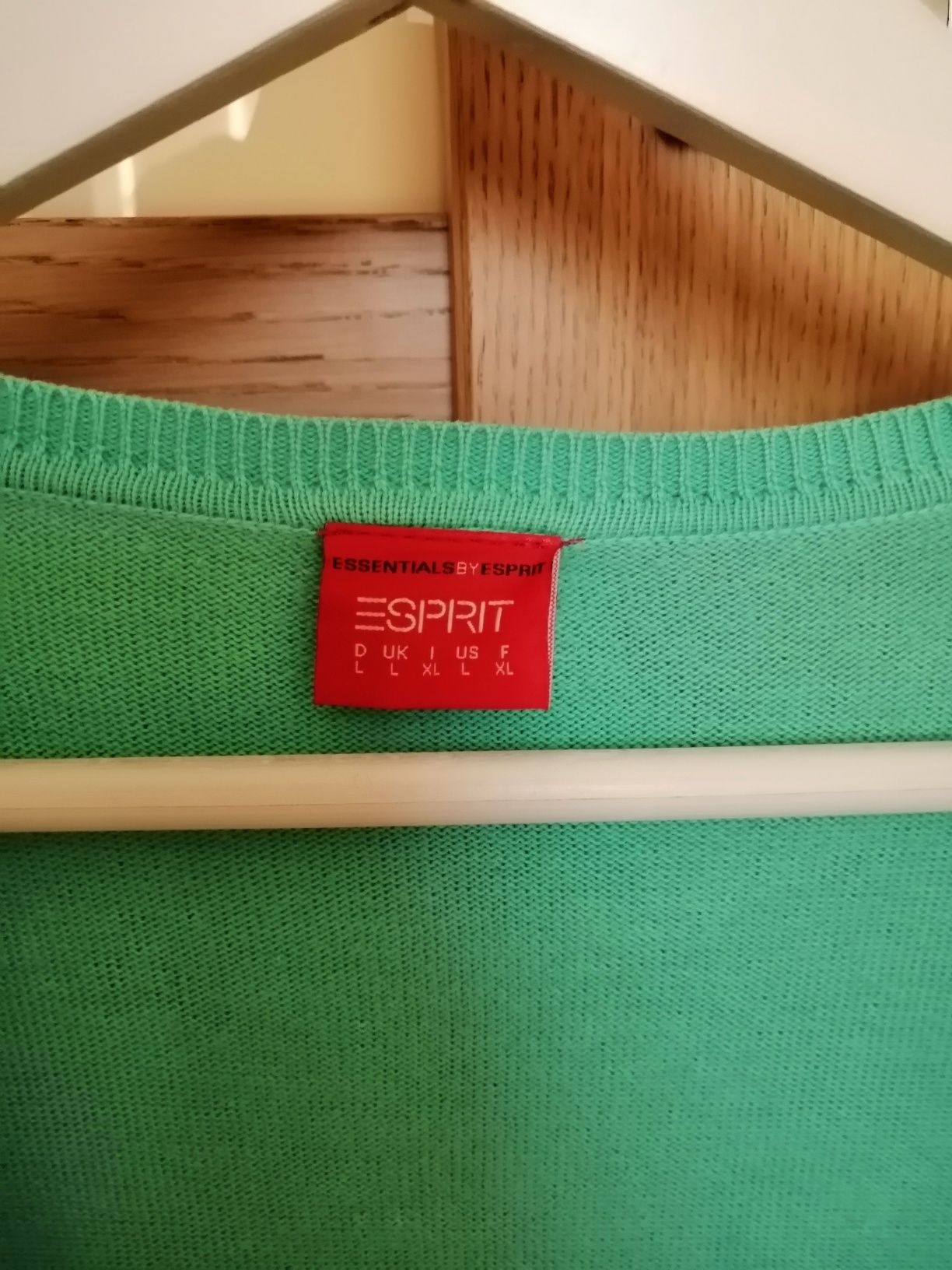 Sweter damski w rozmiarze 40 Esprit