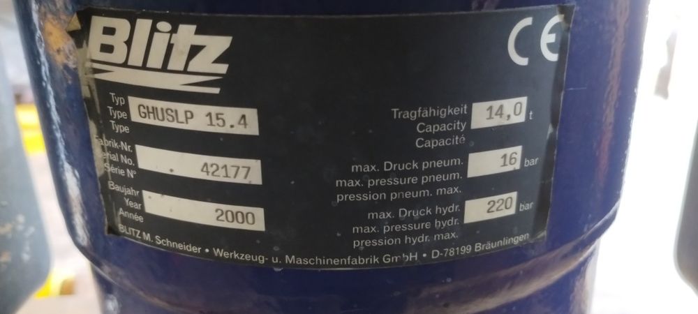 Podnośnik kanałowy osiowy BLITZ 14t hydrauliczny pneumatyczny