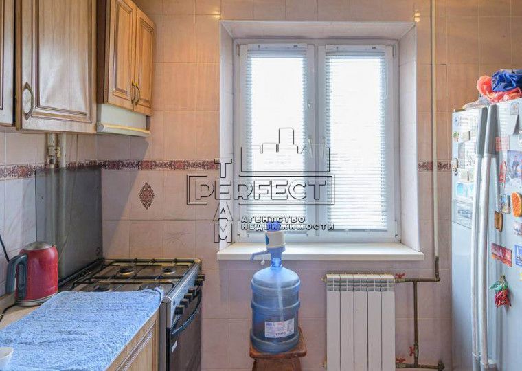 Продаж 2к.кв., Оноре де Бальзака 79 /  Оноре де Бальзака 79