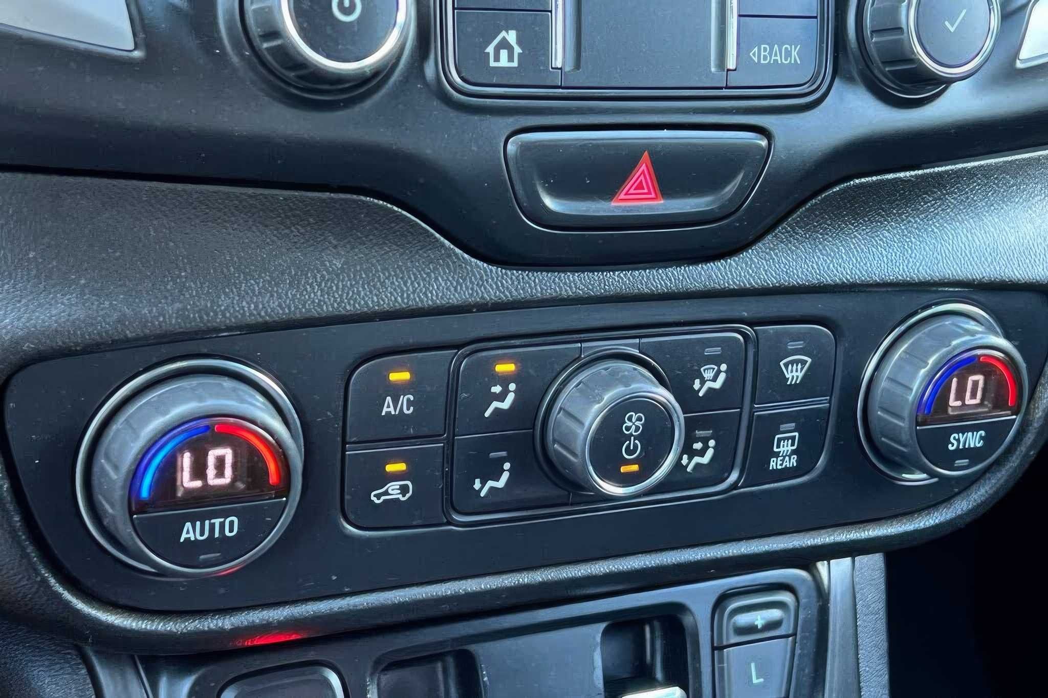 2020 GMC Terrain SLT FWD