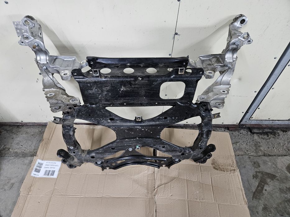 Балка передня підрамник Audi q5 80a