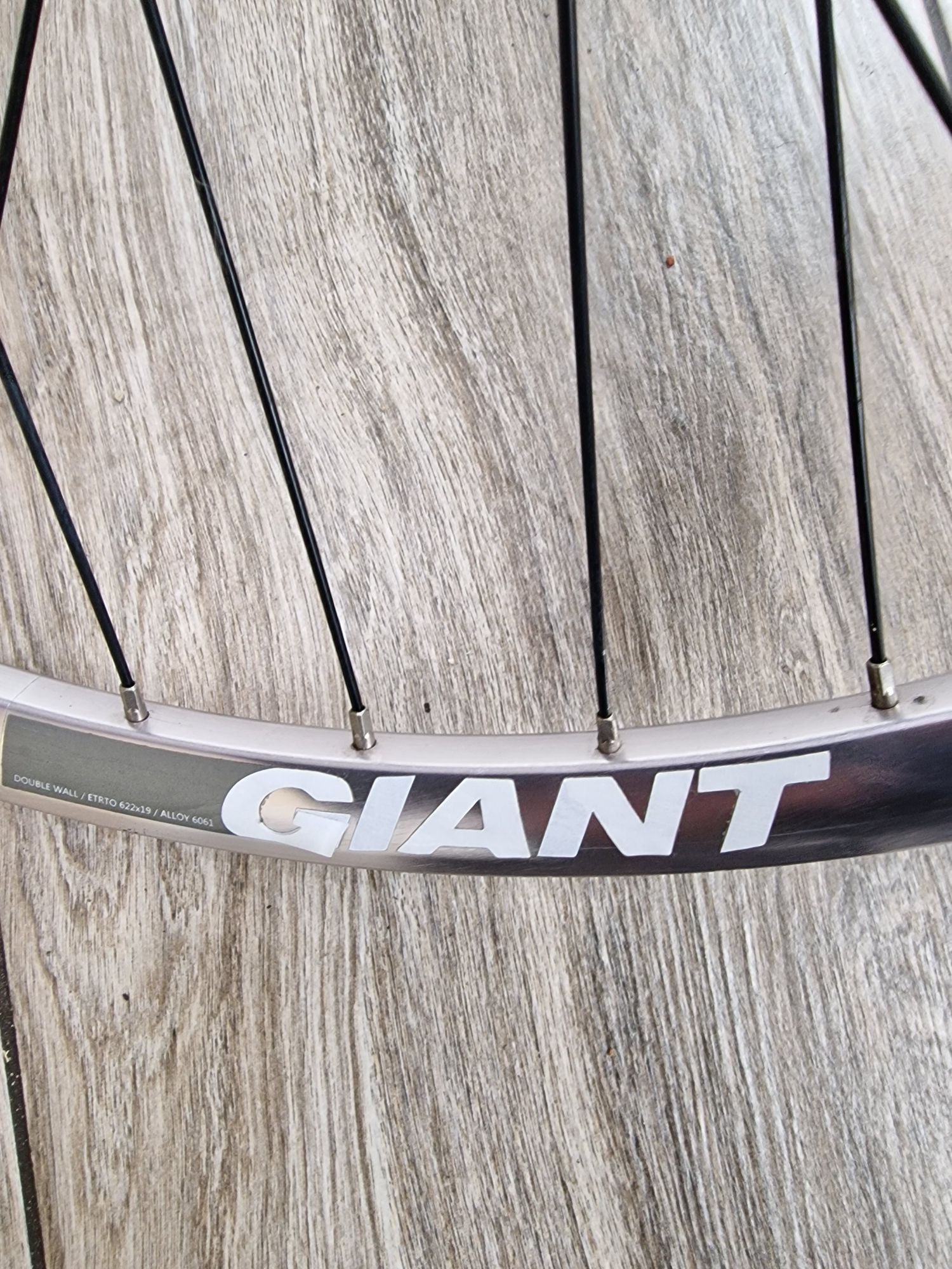 Koło do roweru tylne 28 cali Shimano Nexus 8