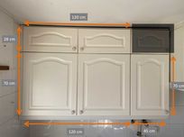 Conjunto de Armários de Cozinha Brancos em bom estado
