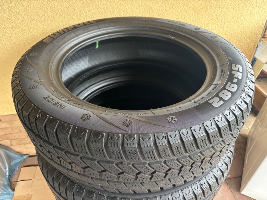 Opony zimowe 4 sztuki Sunfull 225/60 R17