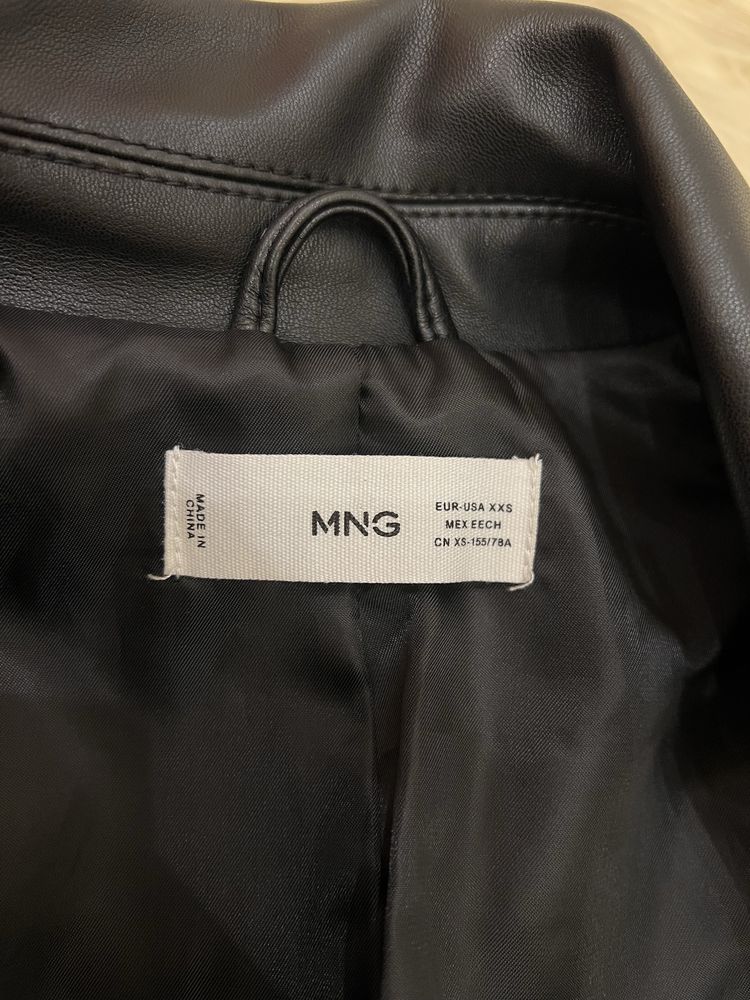Шкіряна куртка Mango