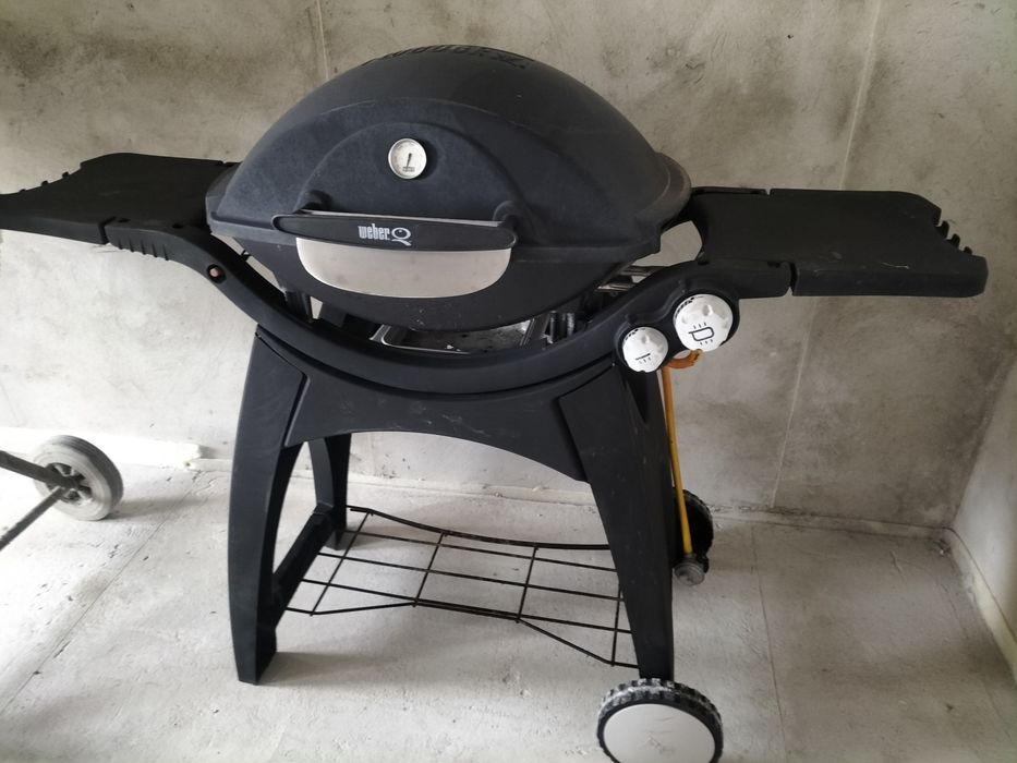 Газовий гриль барбекю Weber 3000  Газовий