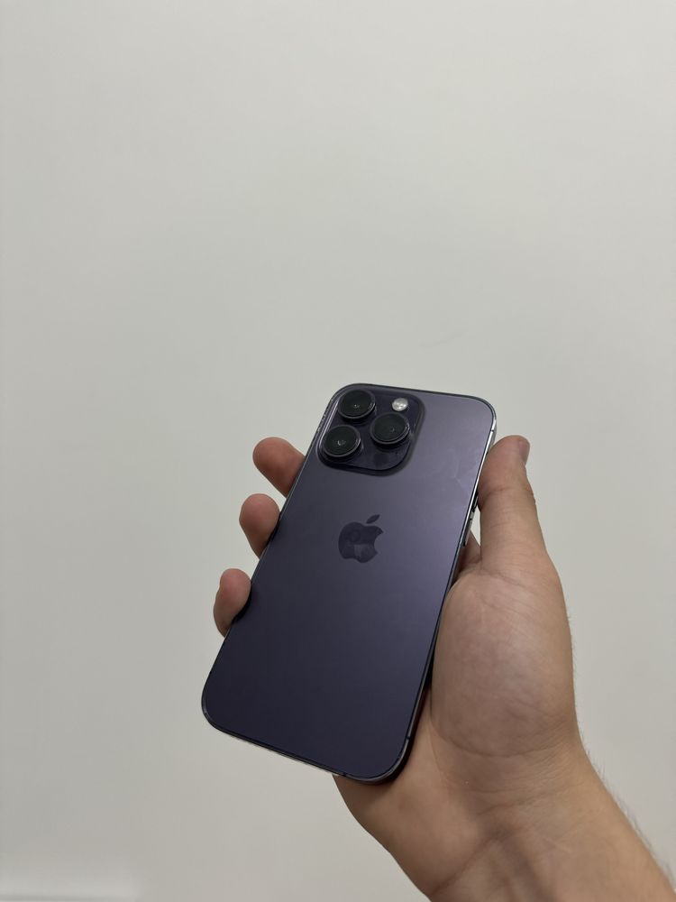 Вживаний Apple iPhone 14 Pro 256gb. ( Deep Purple)