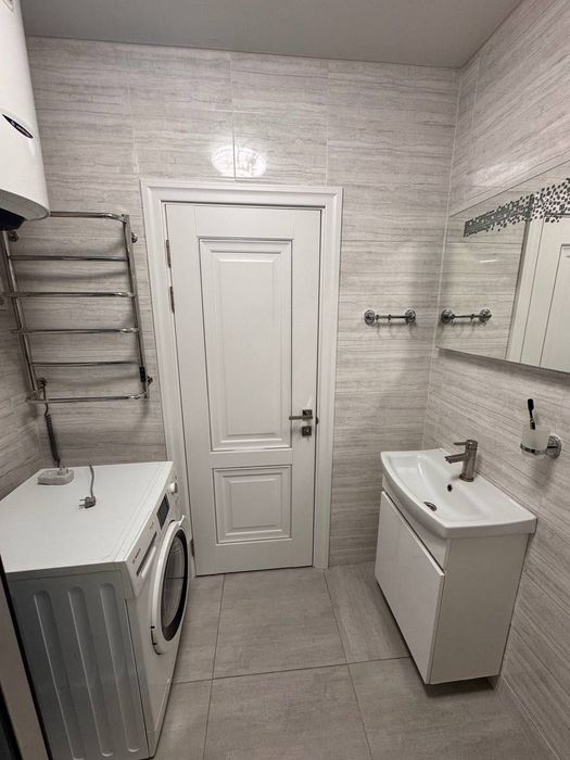 Продається квартира в ЖК Паркленд в Києві біля метро