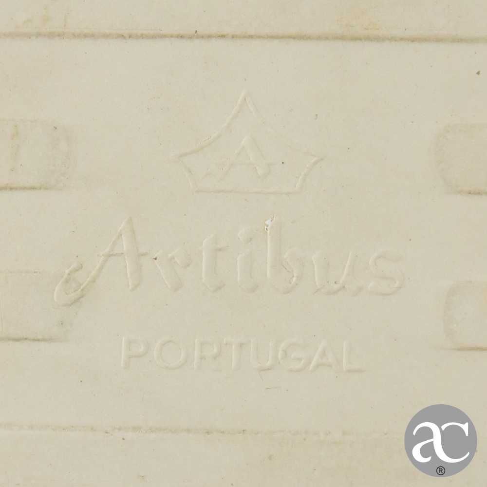 Azulejo da fábrica ARTIBUS representando pássaros nº2