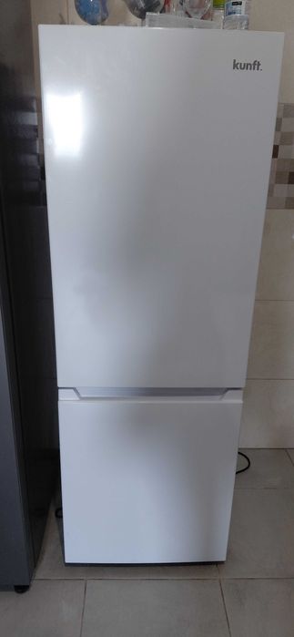 Vendo menos de um ano de uso