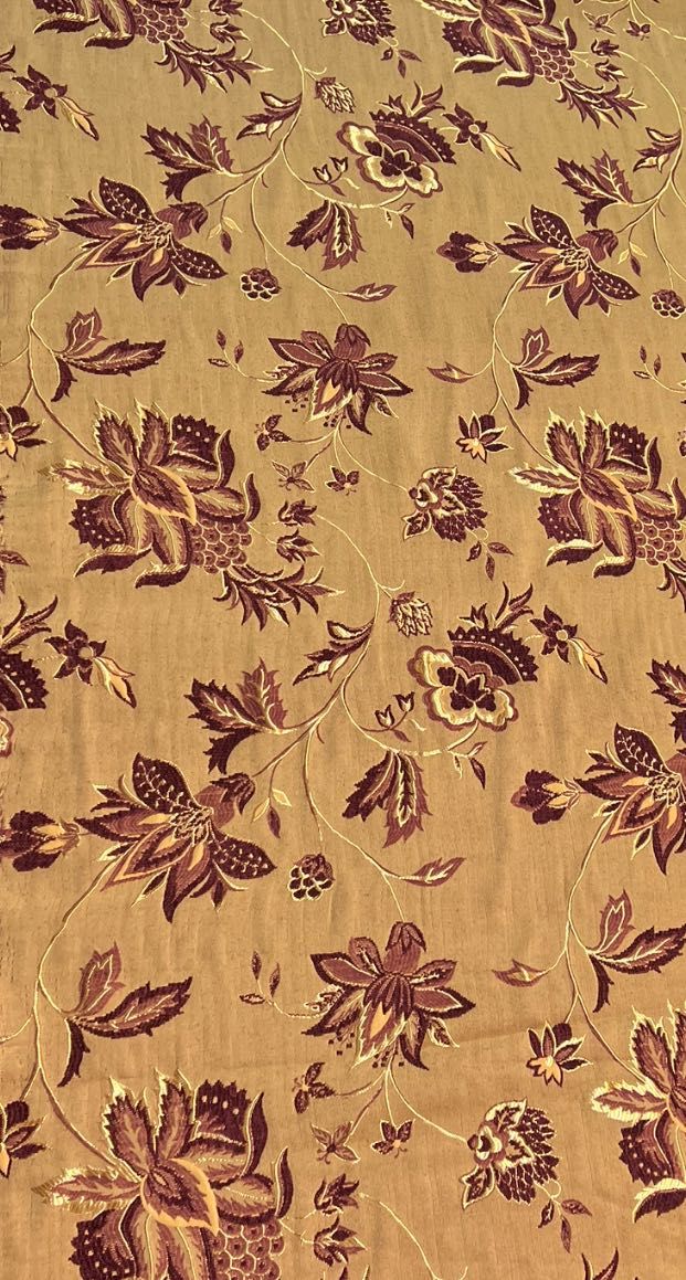 Tkanina dekoracyjna obiciowa zasłonowa złota z bordowym wzorem