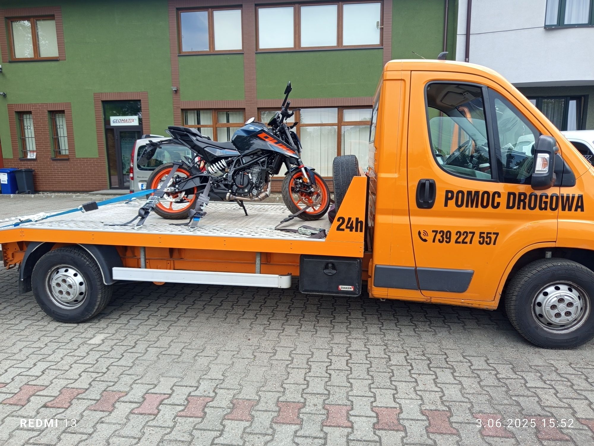 Laweta/Pomoc Drogowa/holowanie/ transport po całej Polsce/ transport N