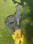 Aspirador de folhas de jardim HT617A1