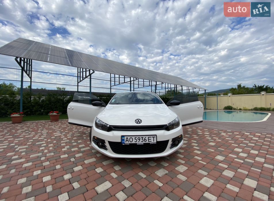 VW Scirocco 2009  (Golf/CC/VW)