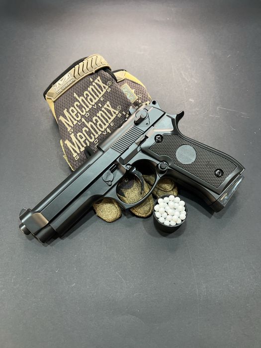 Пістолет Beretta М92FS ZM 18 ( Original, іграшка)