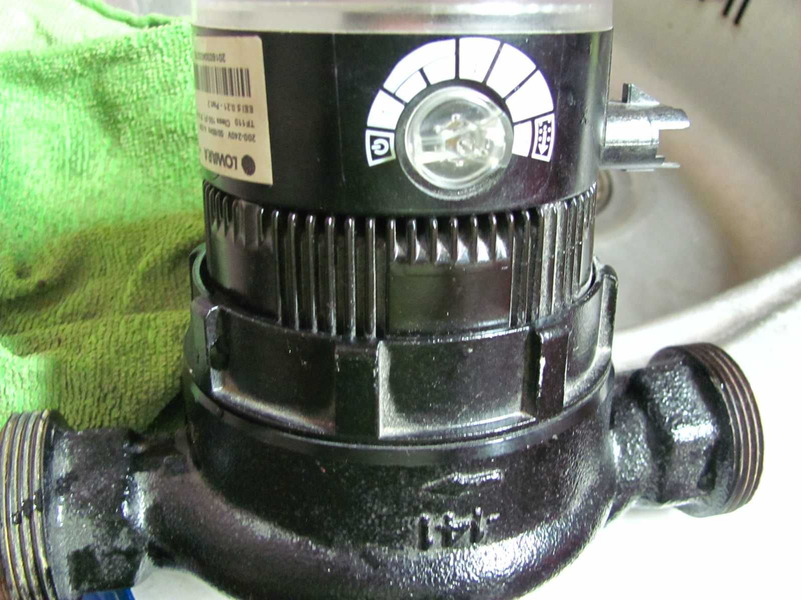 Cyfrowa elektroniczna pompa obiegowa do instalacji C.O. LOWARA